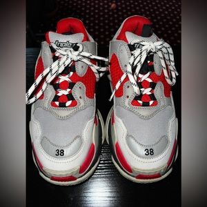 BALENCIAGA TRIPLE S RED & GREY SHOES SIZE 38